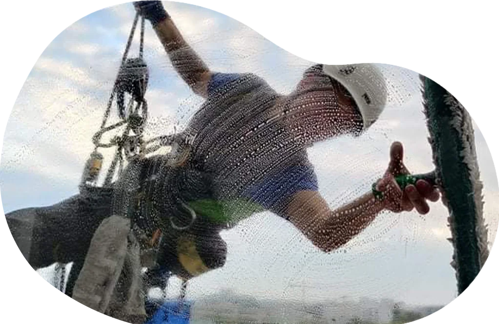 Umývanie okien vo výskach